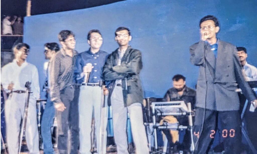 rajiv-saha_image_rajiv-at-surbahar-3